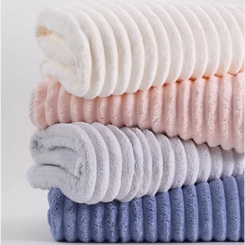 Home Bathroom Accessories - Asciugamano per le mani 70x140 cm