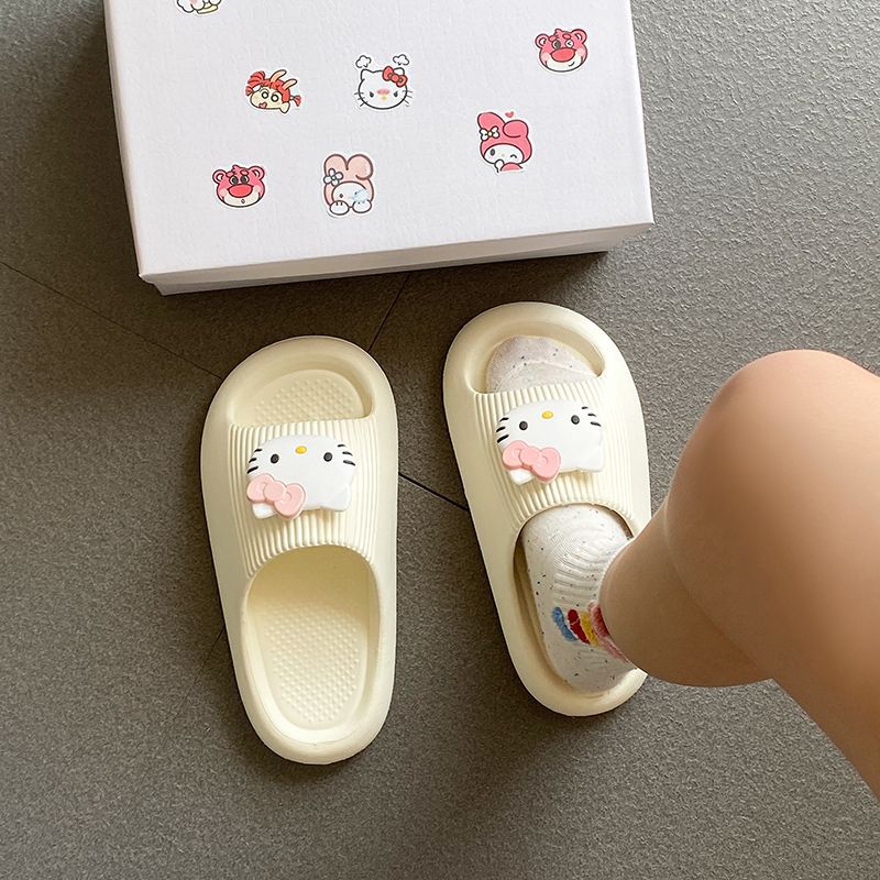 Ciabatte Sanrio Hello Kitty co - Home Outdoor Bathroom recensione e prezzo